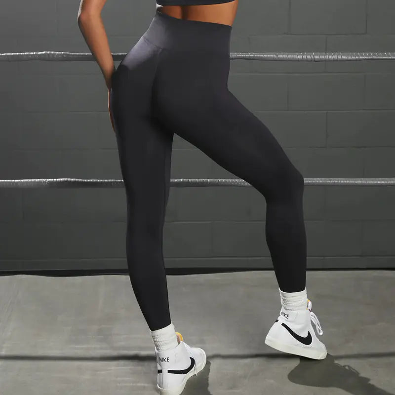 Seamless Knit Sports Bra and High-Waist Yoga Set